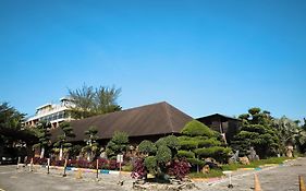 Thong's Inn Hotel Kualanamu
